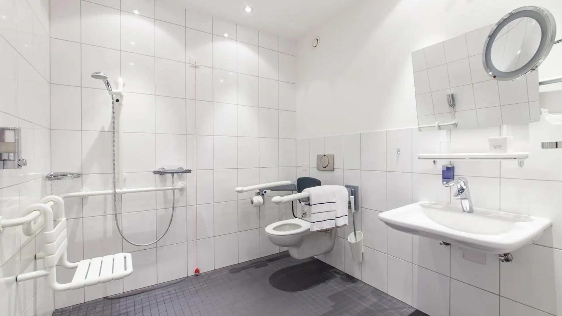 Novina Hotel Tillypark Nürnberg Tyskland