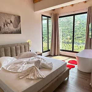 Hotel Nemercka & Outdoor Sports Center Përmet