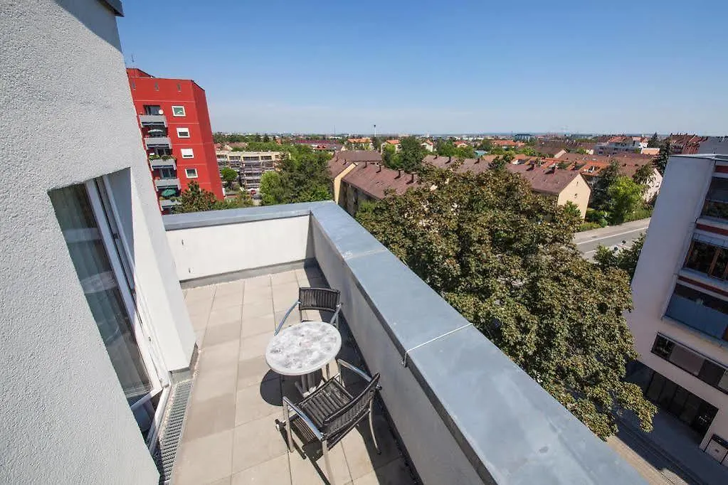 Novina Hotel Tillypark Nuremberg